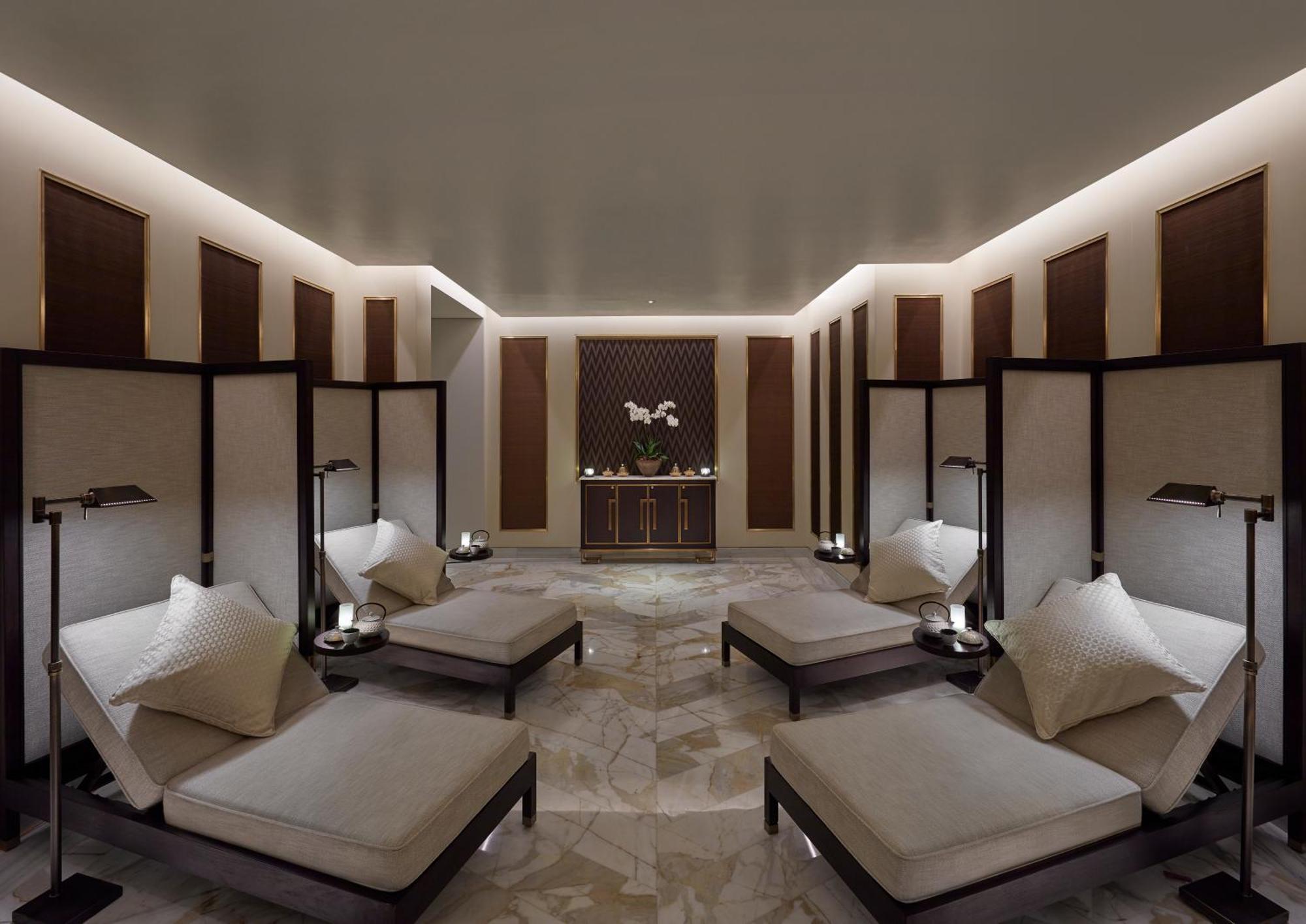 แมนดาริน โอเรียนเต็ล โดฮา Hotel ภายนอก รูปภาพ The spa at The Ritz-Carlton, Dubai