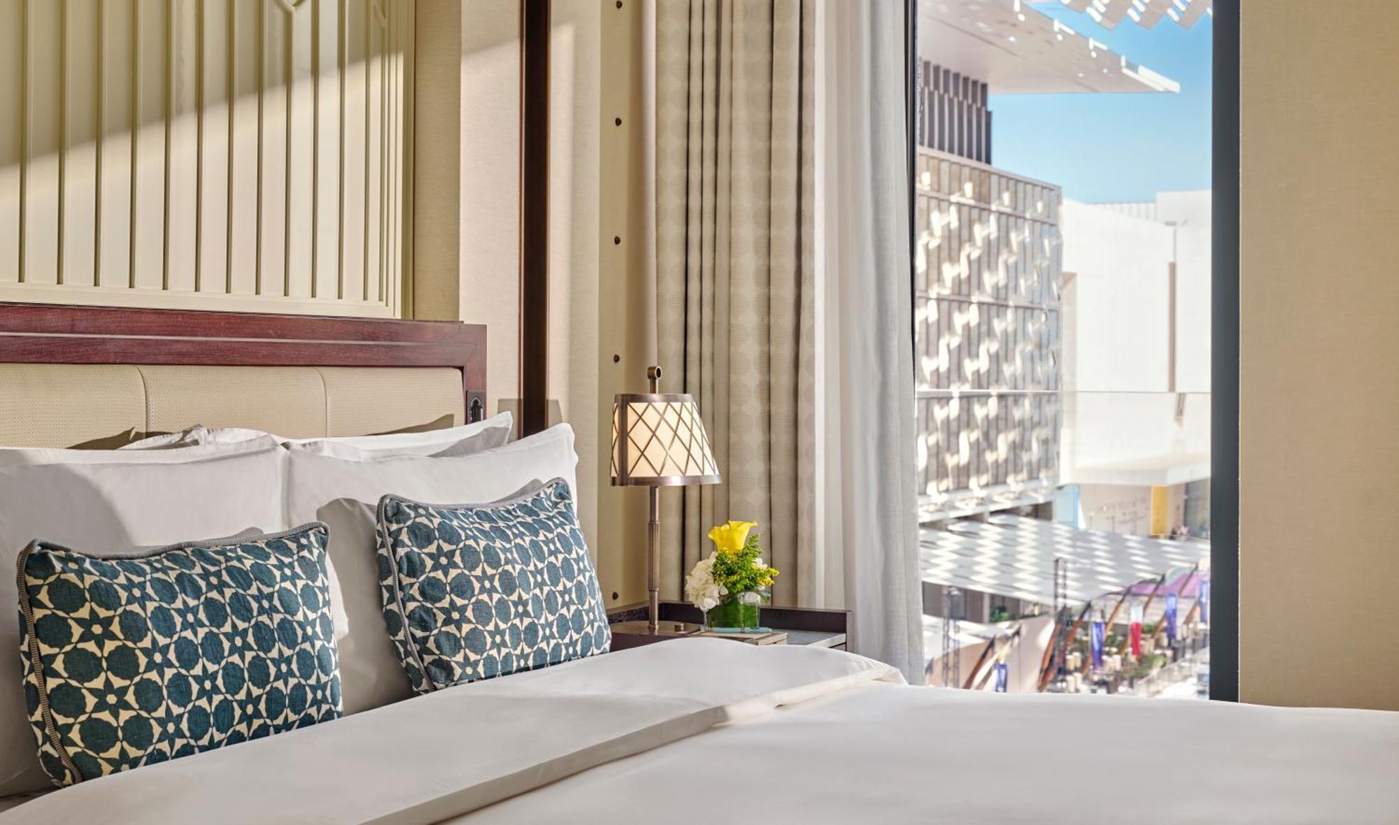 แมนดาริน โอเรียนเต็ล โดฮา Hotel ภายนอก รูปภาพ A bedroom at the hotel